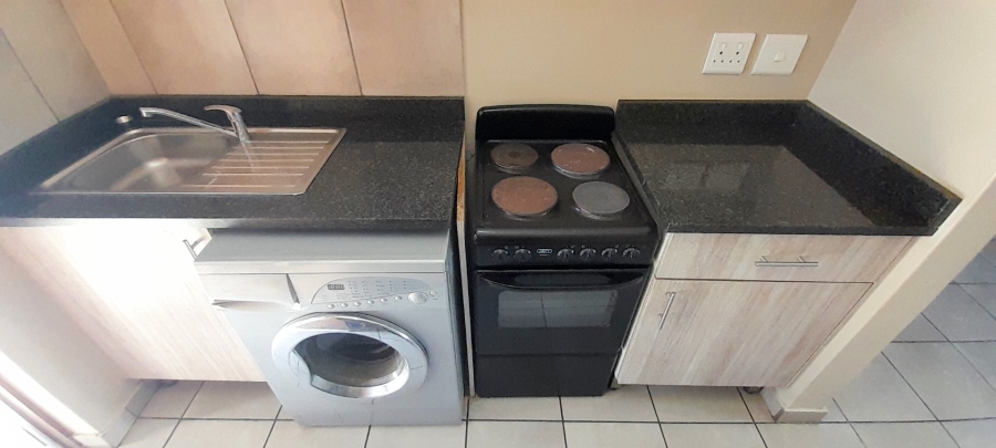 To Let  Bedroom Property for Rent in Belhar Western Cape